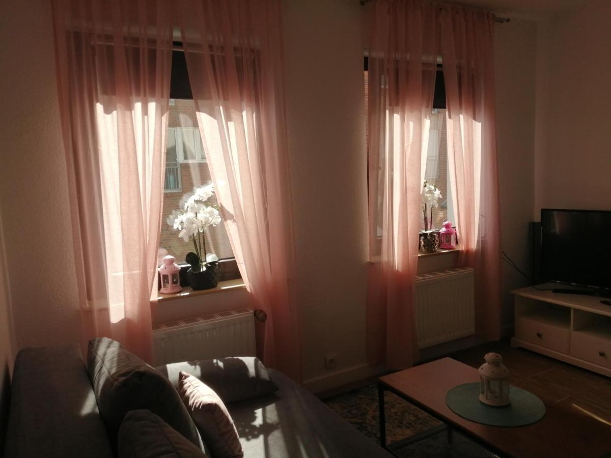 Privates, Gemuetliches Appartement نيوس المظهر الخارجي الصورة
